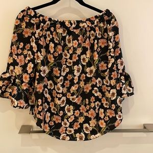 Off shoulder floral top